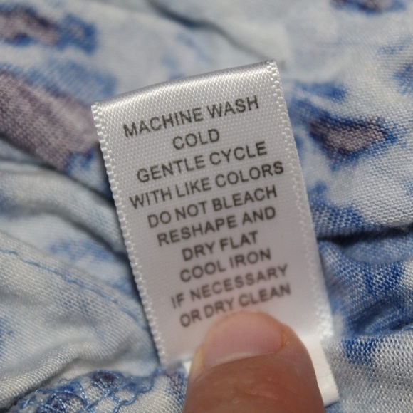 ⭐ Vneck long sleeve - Picture 3 of 4